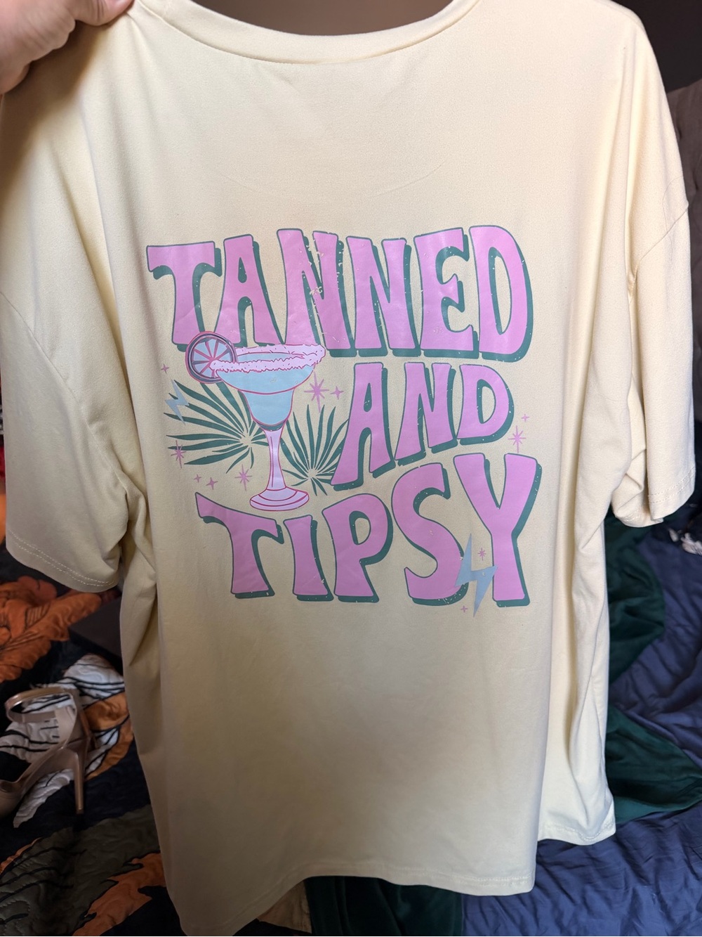SHEIN Light Yellow Short Sleeve Tee